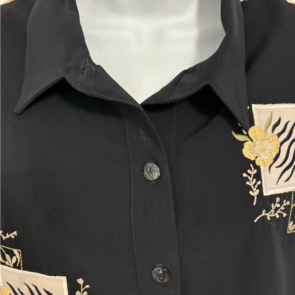 Peter Popovitch Silky Embroidered  Button‎ Down Blouse Spotless Sz Large - Picture 6 of 8